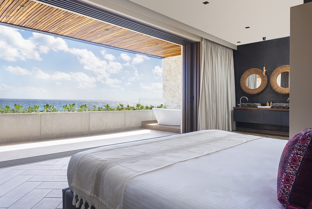 Luxury 4-Bedroom Ocean &amp; Jungle View Home – Tankah Bay, Tulum