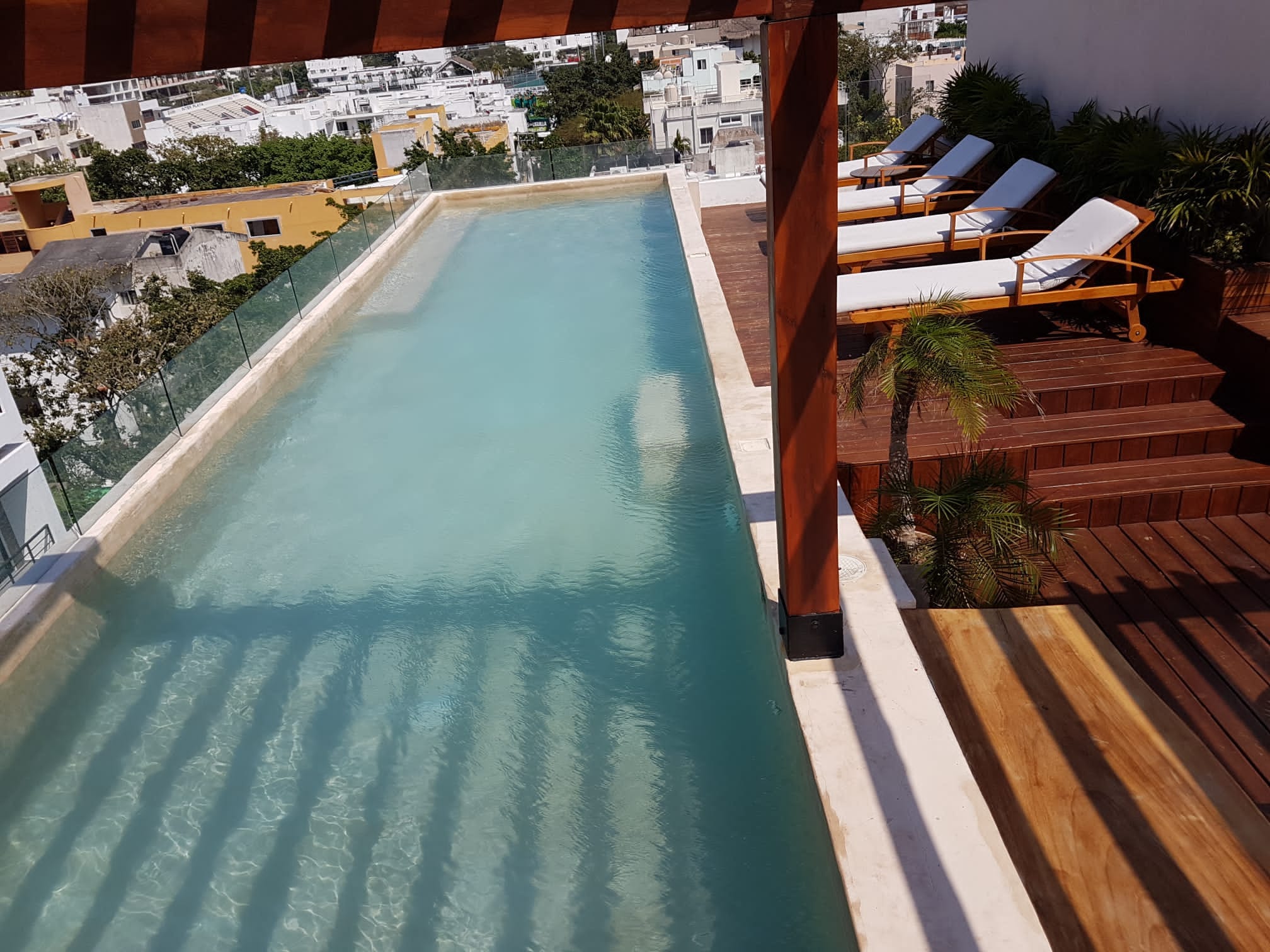 Furnished 2BR Lock-Off Condo with Rooftop Pool Near 5th Avenue & Beach in Playa del Carmen