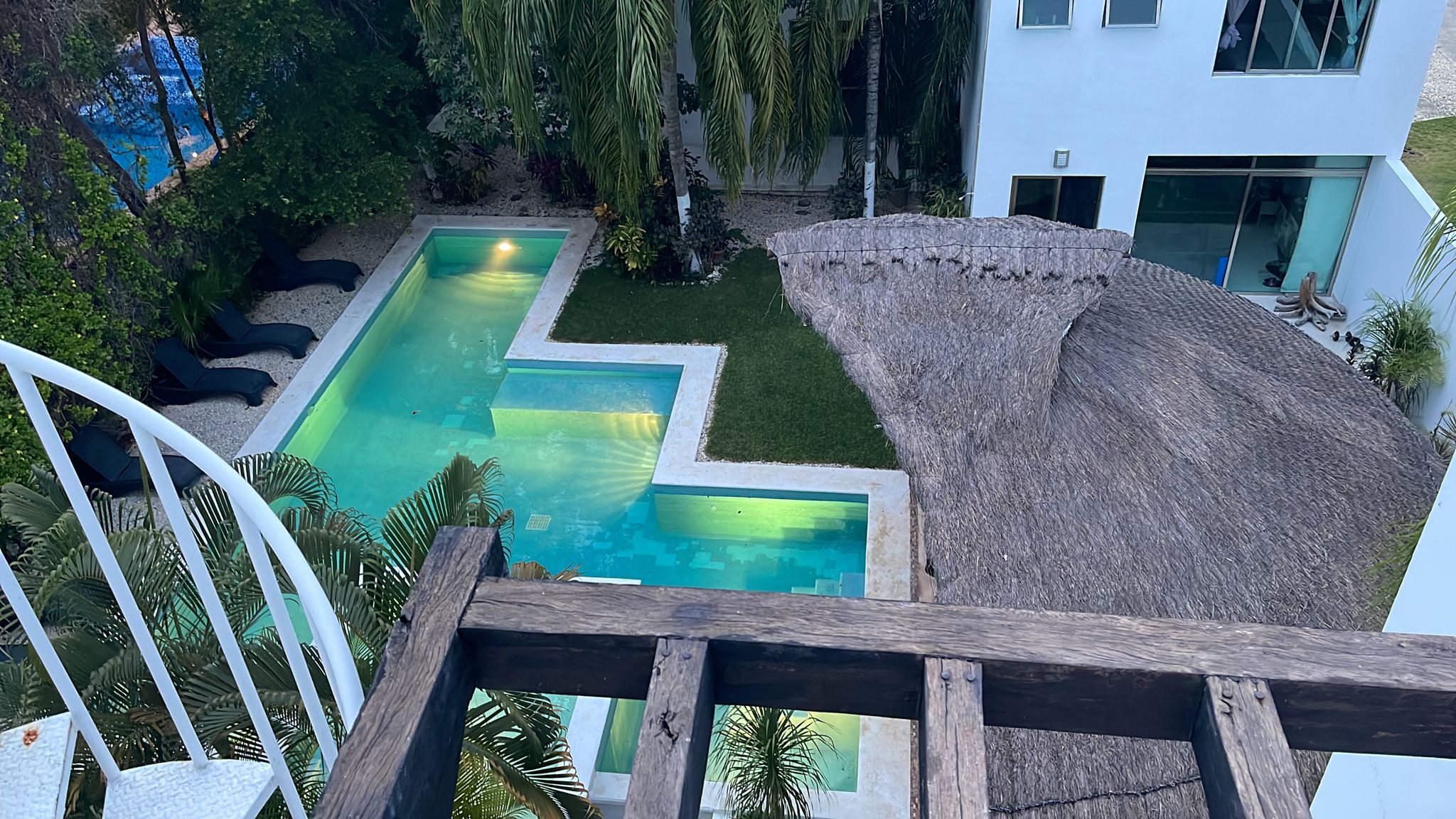 Spacious 3-Bedroom Townhouse in El Cielo Residencial, Playa del Carmen
